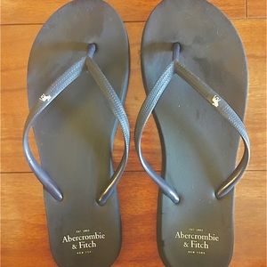 Blue Abercrombie & Fitch Flip Flops Size 7
